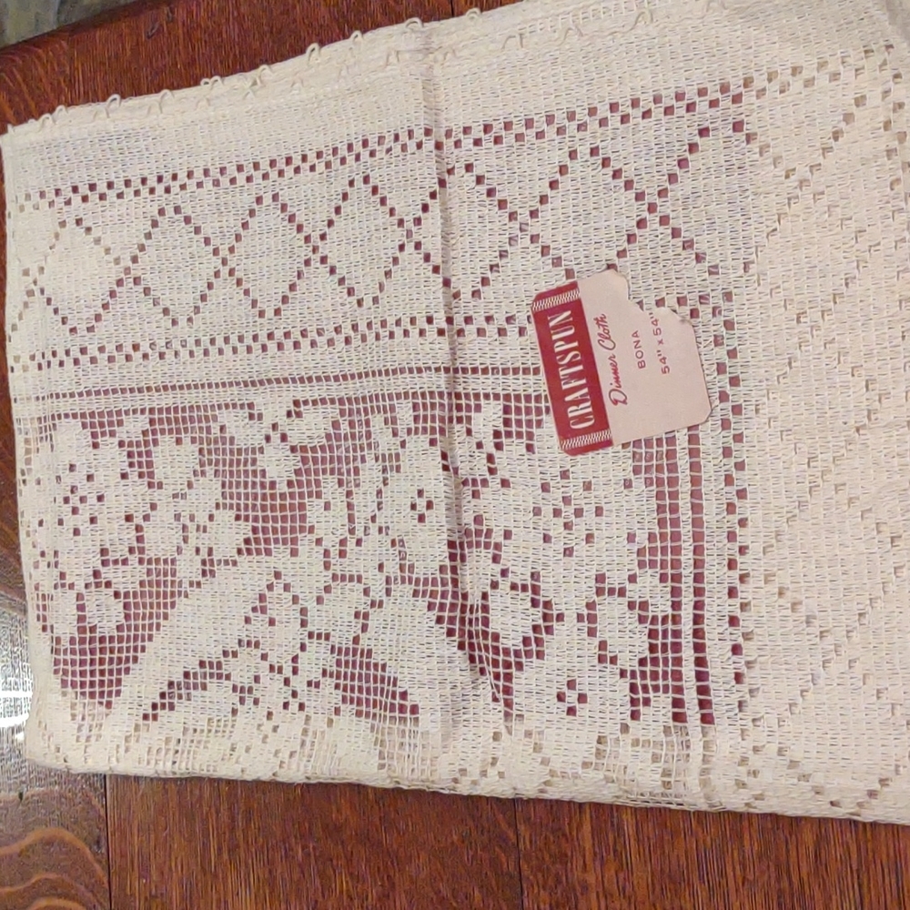 Craftspun vintage dinner cloth